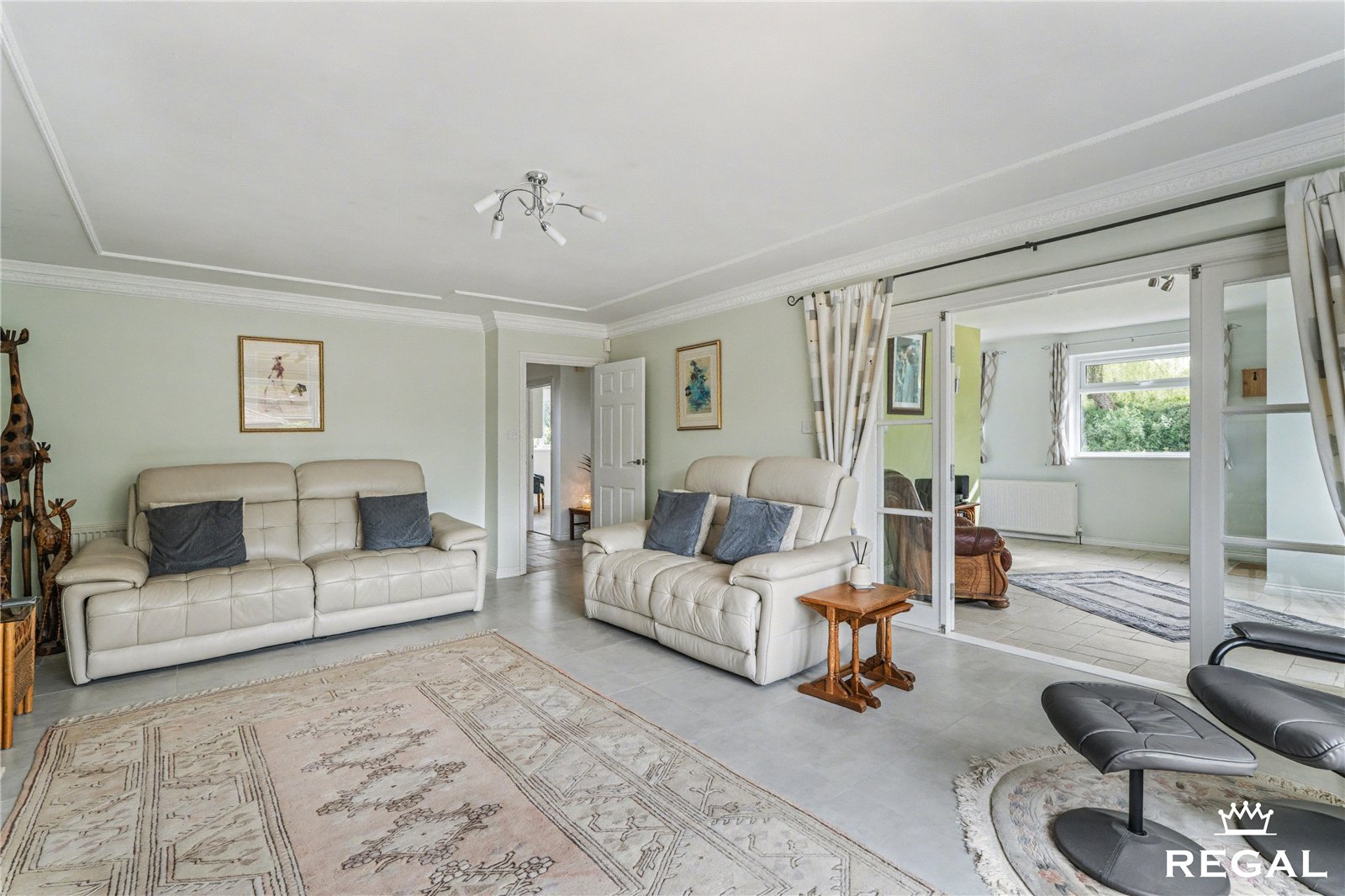 RLE260061_75.jpg Victoria Close, Locks Heath, Southampton, SO31 9NT