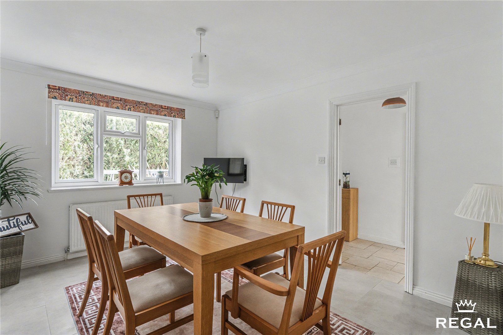 RLE260061_79.jpg Victoria Close, Locks Heath, Southampton, SO31 9NT