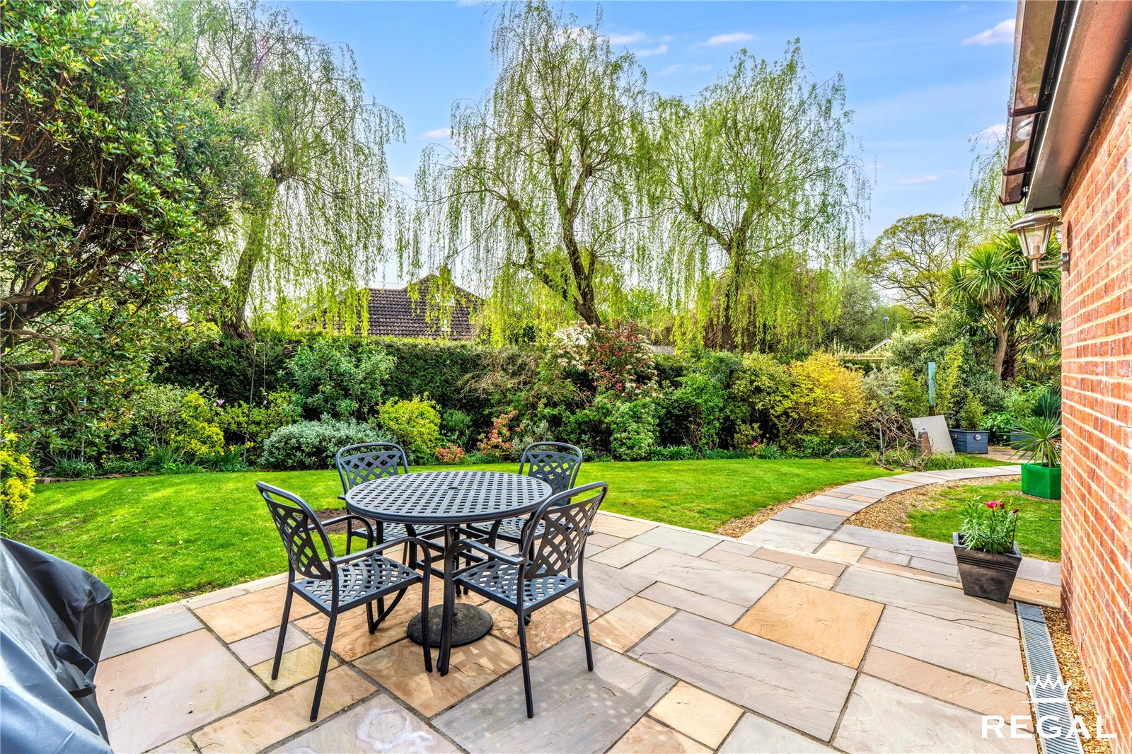 RLE260061_95.jpg Victoria Close, Locks Heath, Southampton, SO31 9NT