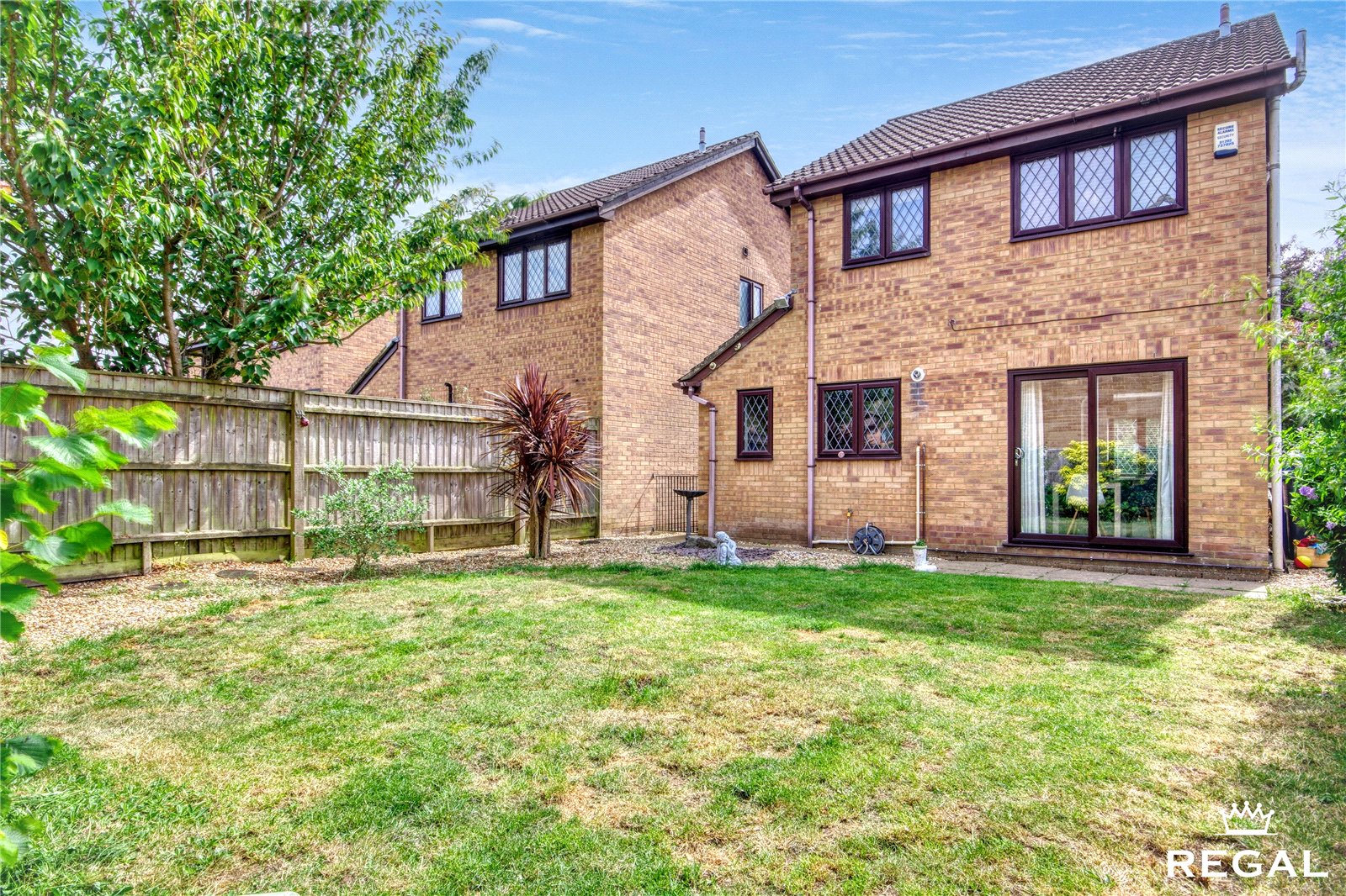 Picture No. 41 Charlotte Close, Poole, BH12 5HR
