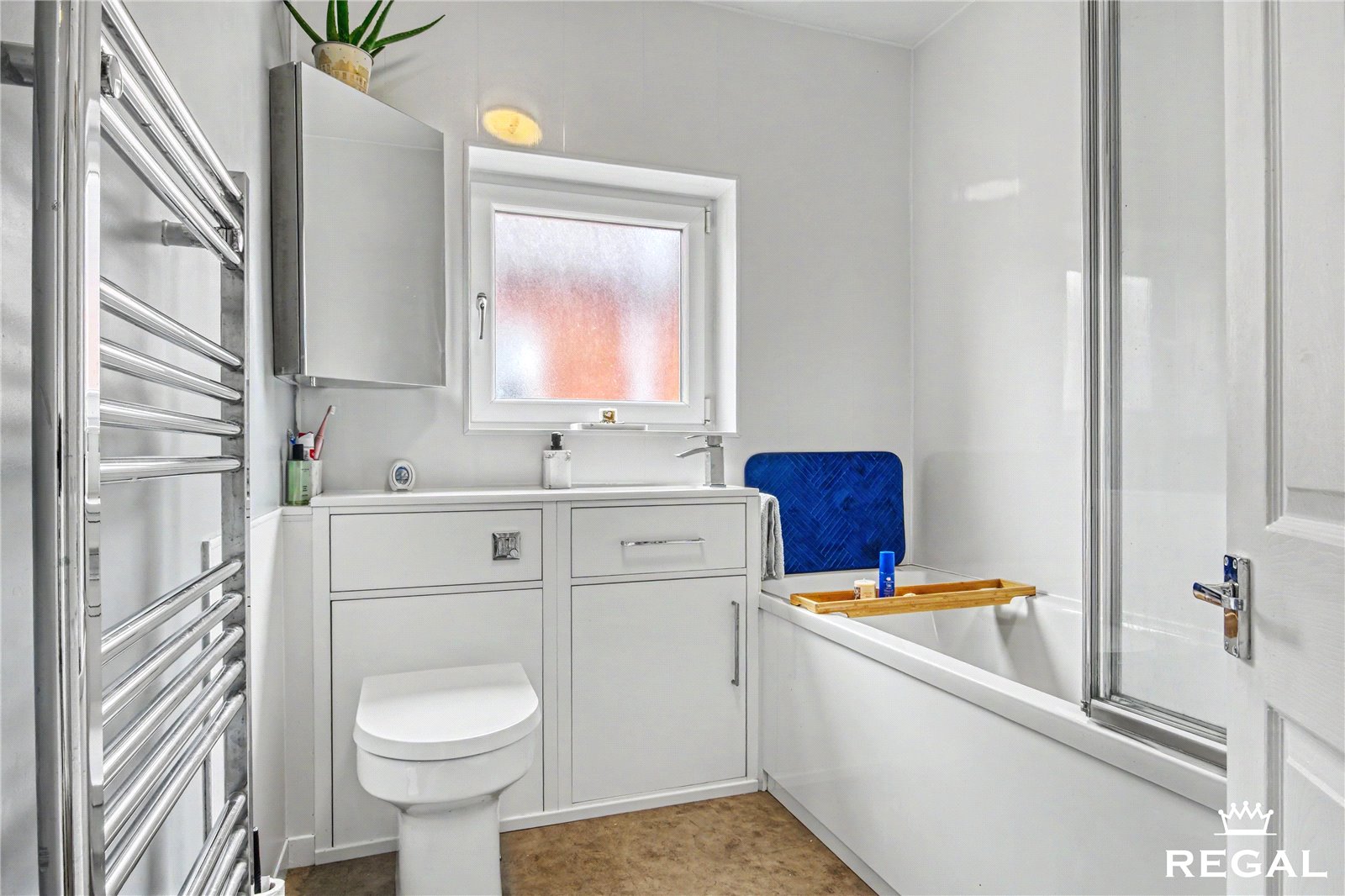Picture No. 35 Lawn Road, Eastleigh, SO50 4GN
