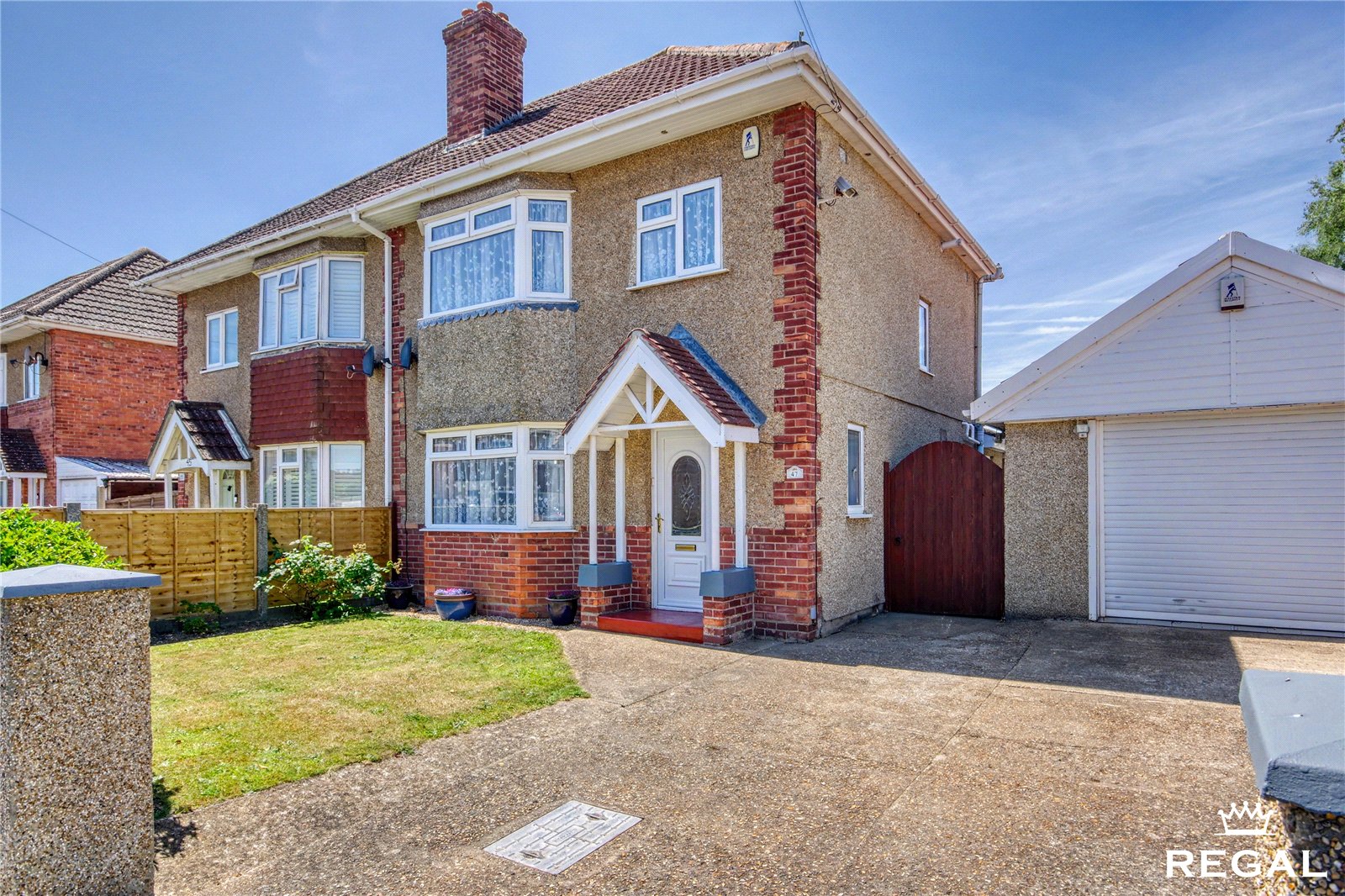 Picture No. 03 Horsham Avenue, Bournemouth, BH10 7JB