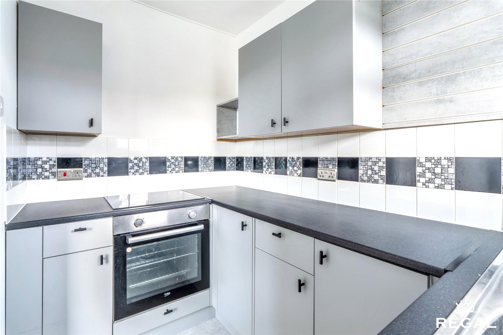 Claylands Road, Bishops Waltham, SO32 1DE