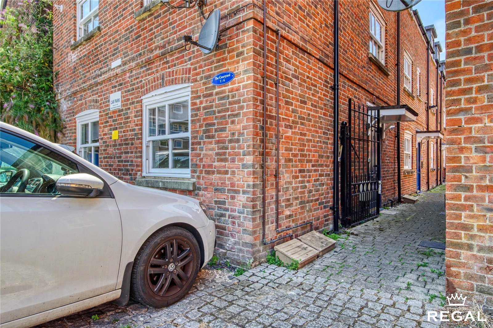 Picture No. 04 Prosperous Street, Poole, BH15 1AX