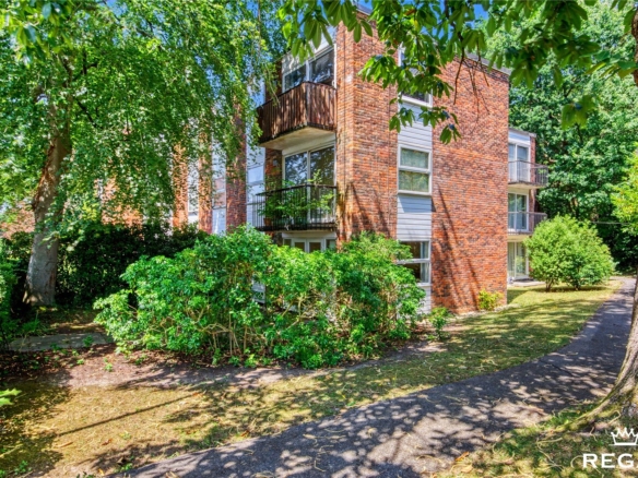 Beech House, Lingwood Close, Bassett, SO16 7GF