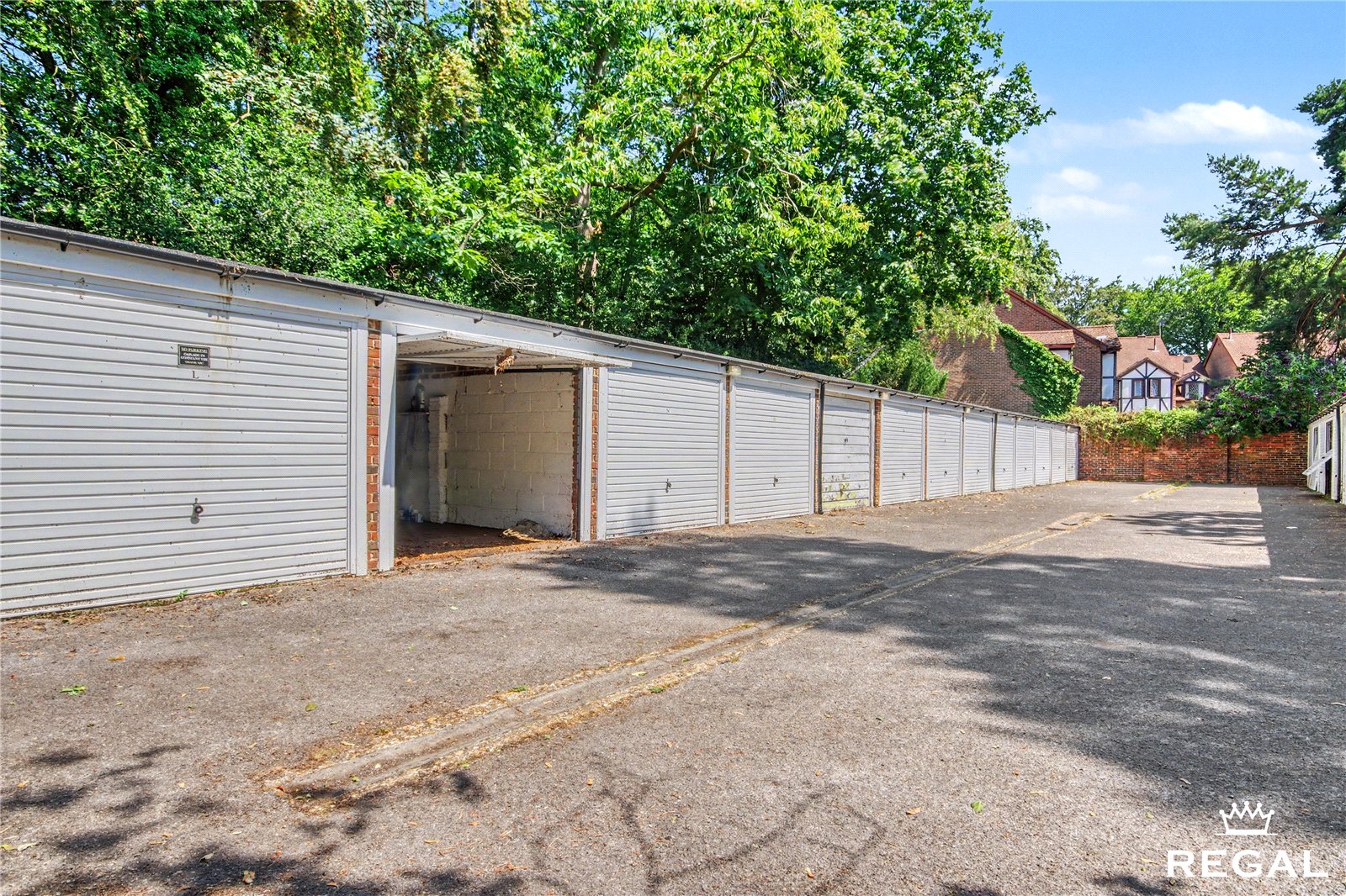 RLE260157_13.jpg Beech House, Lingwood Close, Bassett, SO16 7GF