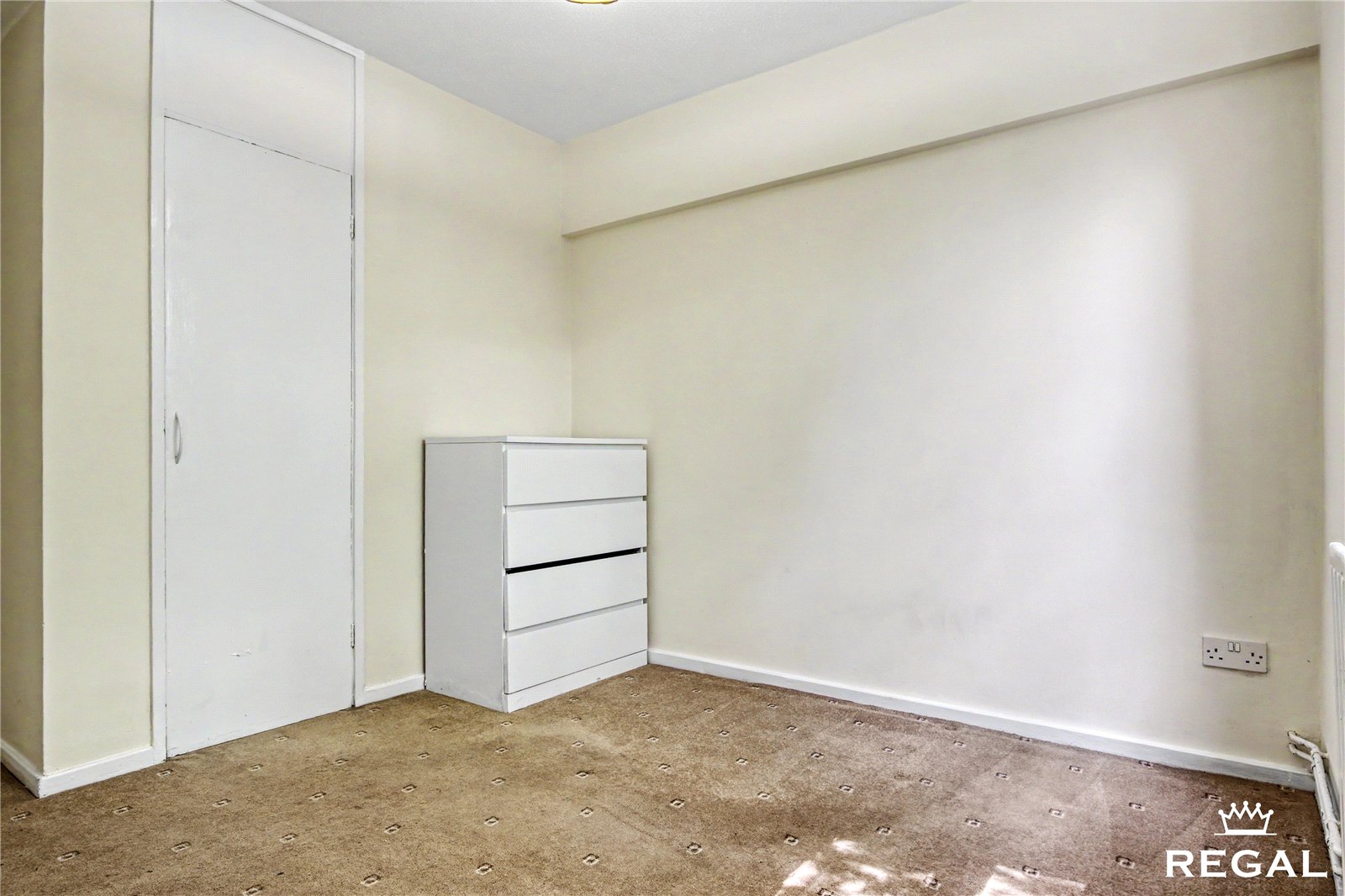 RLE260157_22.jpg Beech House, Lingwood Close, Bassett, SO16 7GF