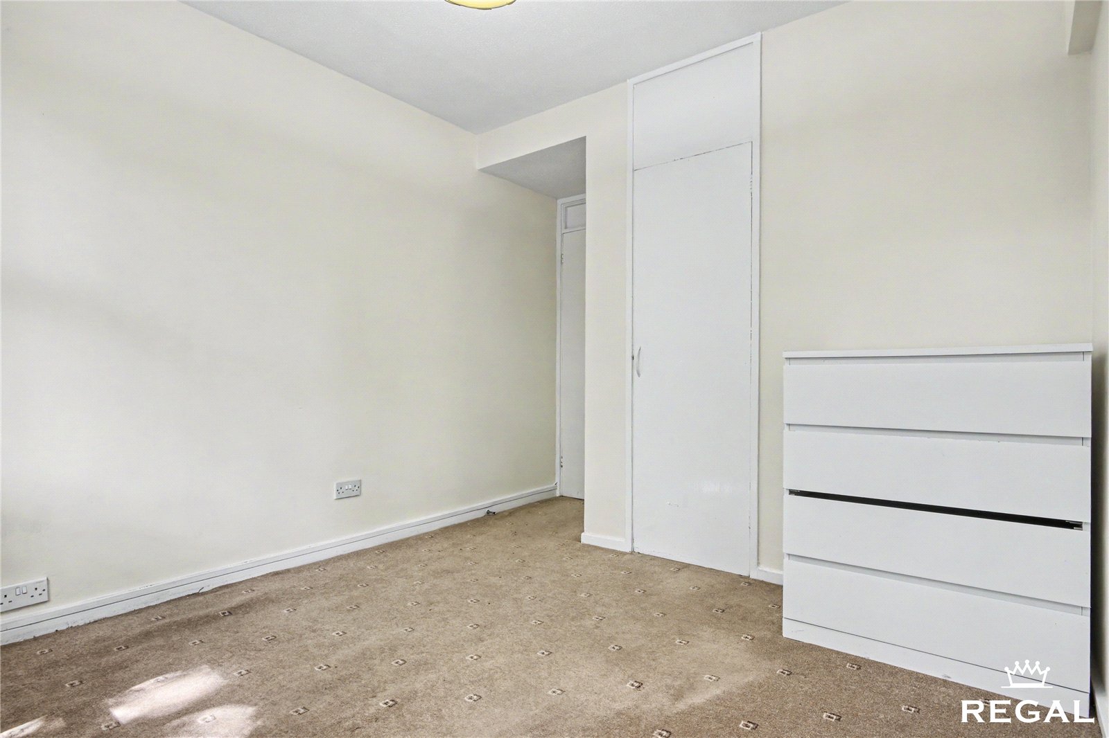 RLE260157_23.jpg Beech House, Lingwood Close, Bassett, SO16 7GF