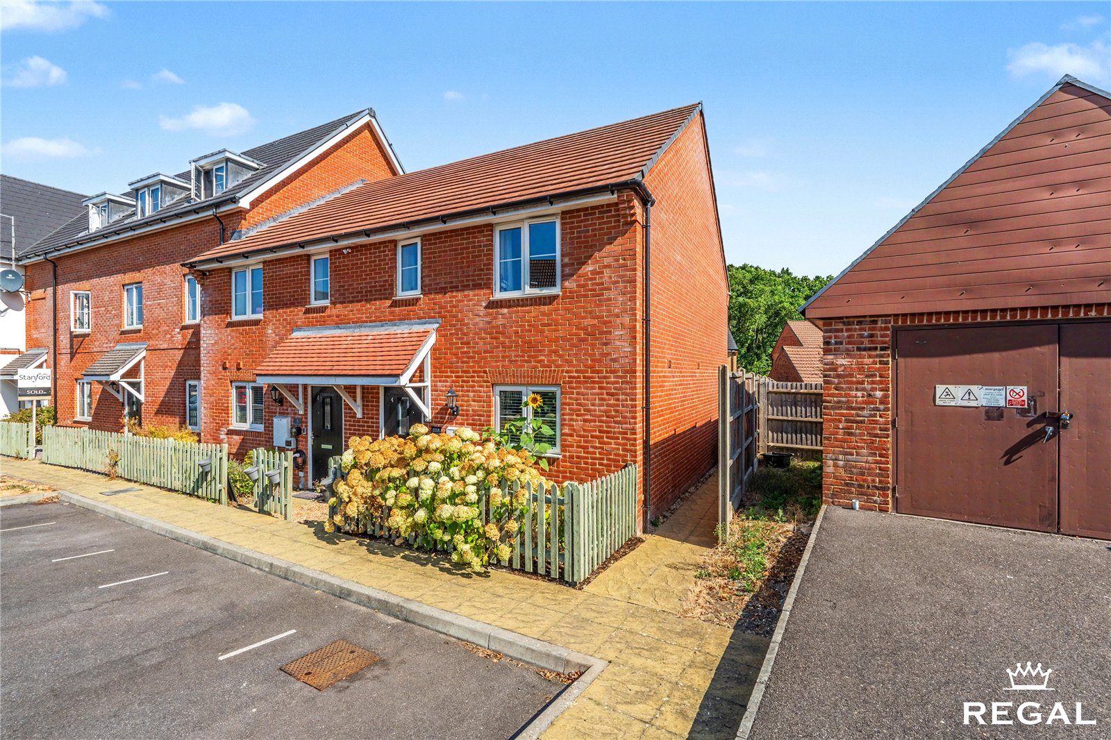 Picture No. 24 Chiltern Crescent, Fair Oak, SO50 7GJ
