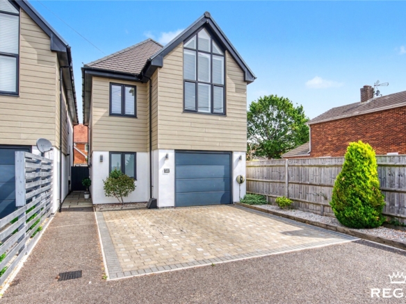 Fair Oak Road, Eastleigh, SO50 8AA