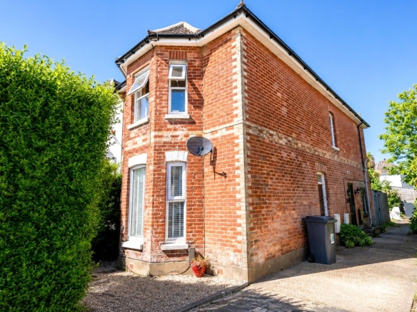 Stewart Road, Bournemouth, BH8 8NY