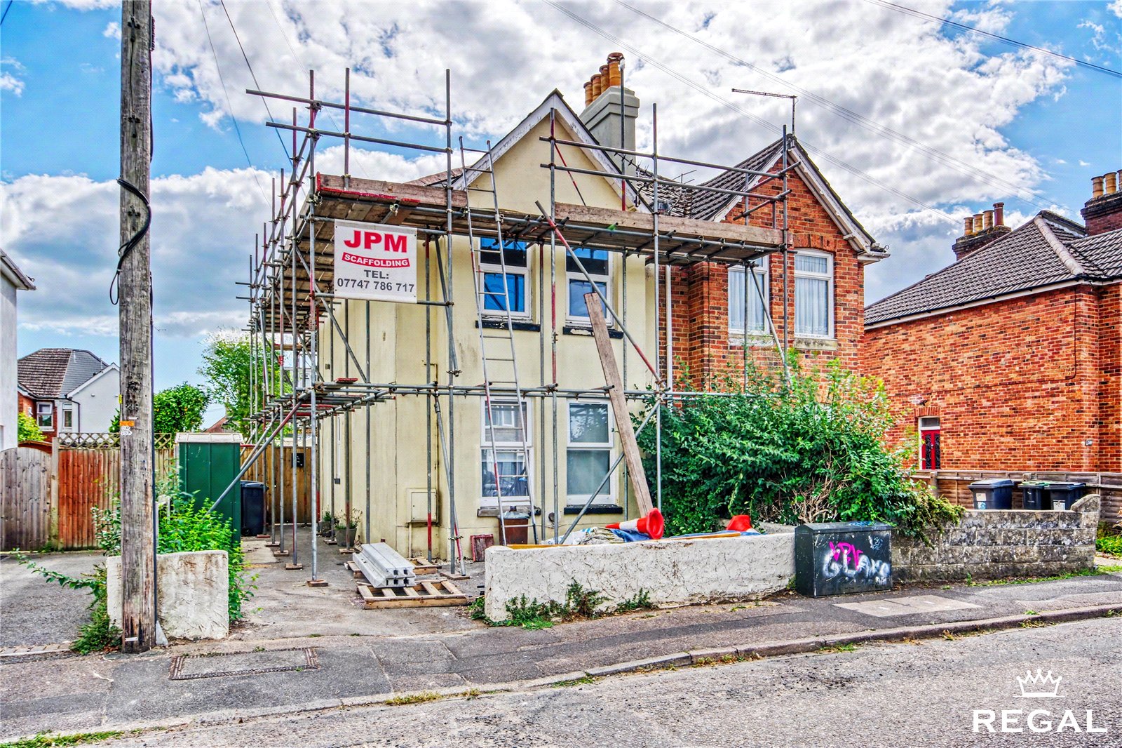 RLE260184_03.jpg Malmesbury Park Road, Charminster, Bournemouth, BH8 8PX