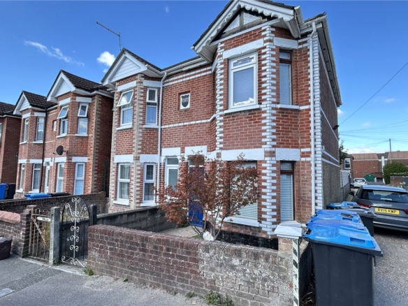 Edward Road, Parkstone, Poole, BH14 9ES