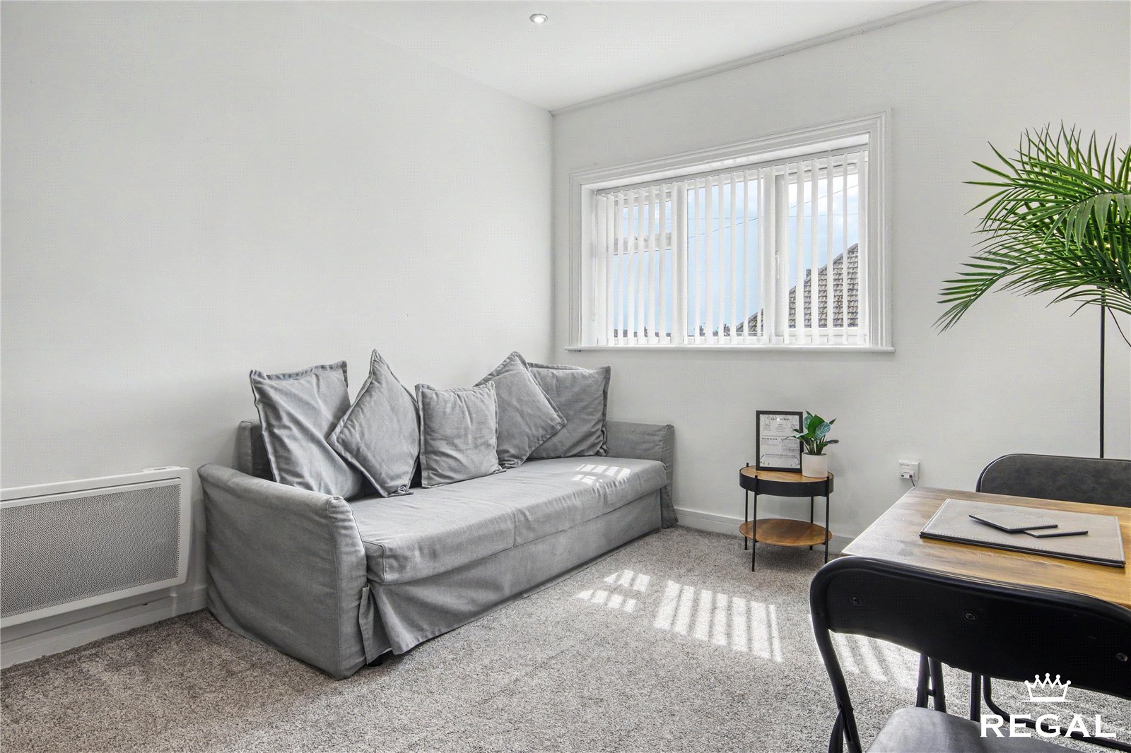 Picture No. 16 Ashley Road, Parkstone, Poole, BH14 9DS