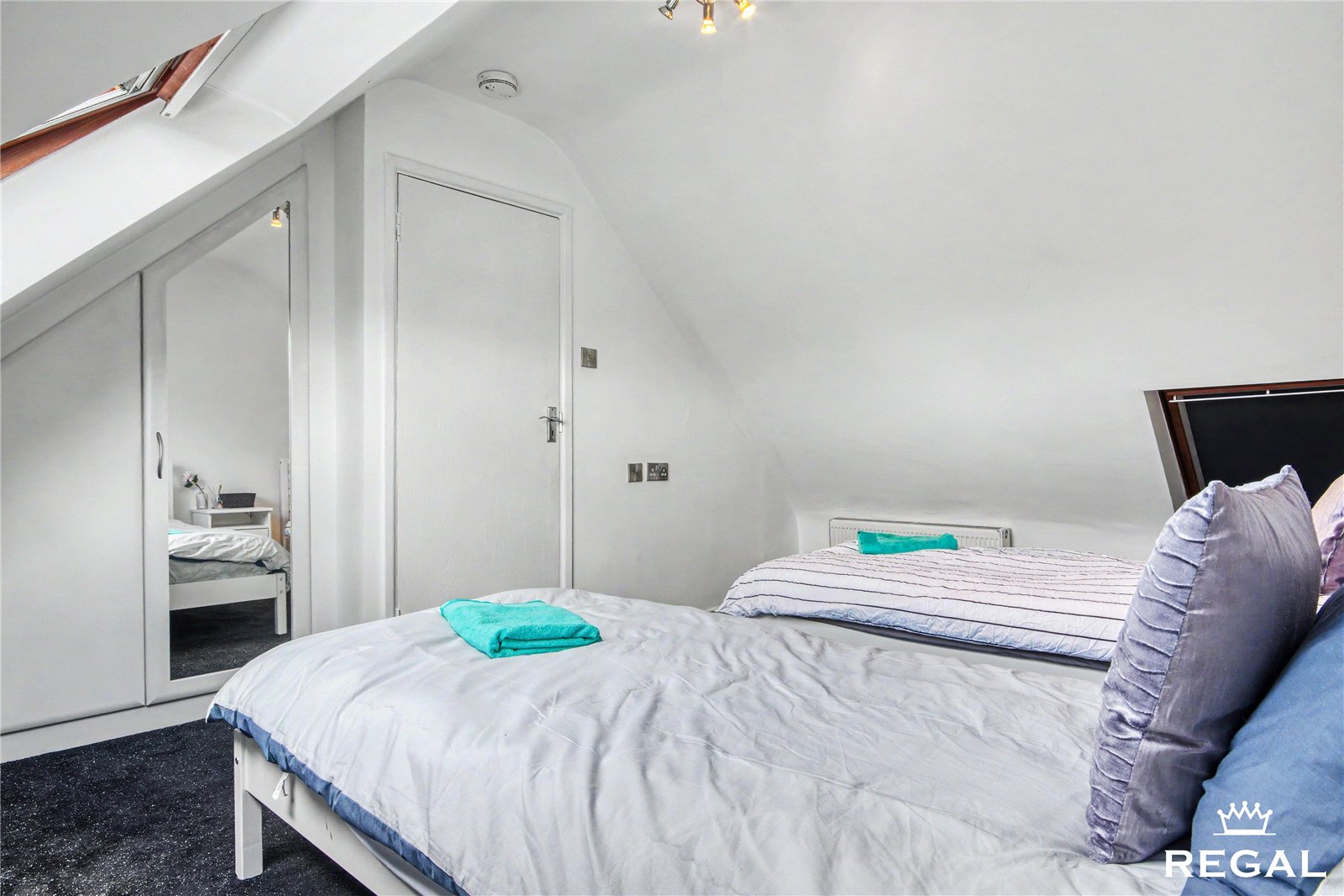 Picture No. 22 Emerson Close, Poole, BH15 1QU