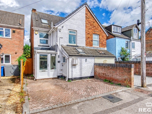 Emerson Close, Poole, BH15 1QU