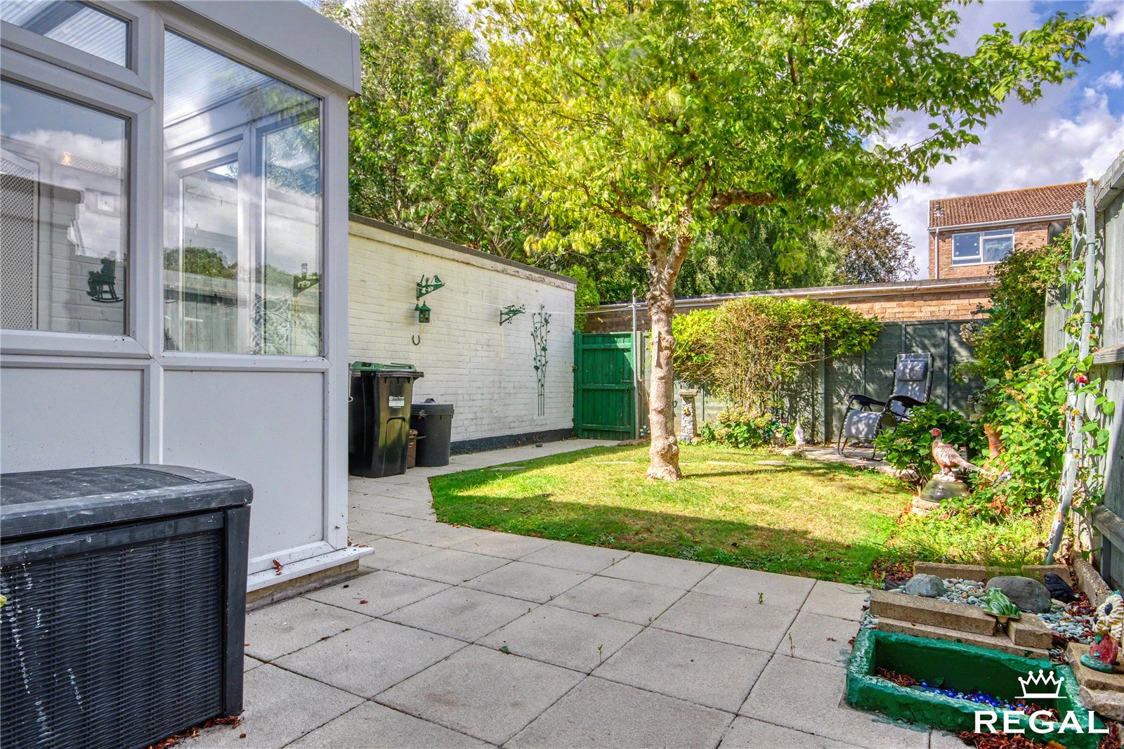 Camellia Gardens, New Milton, BH25 6BL