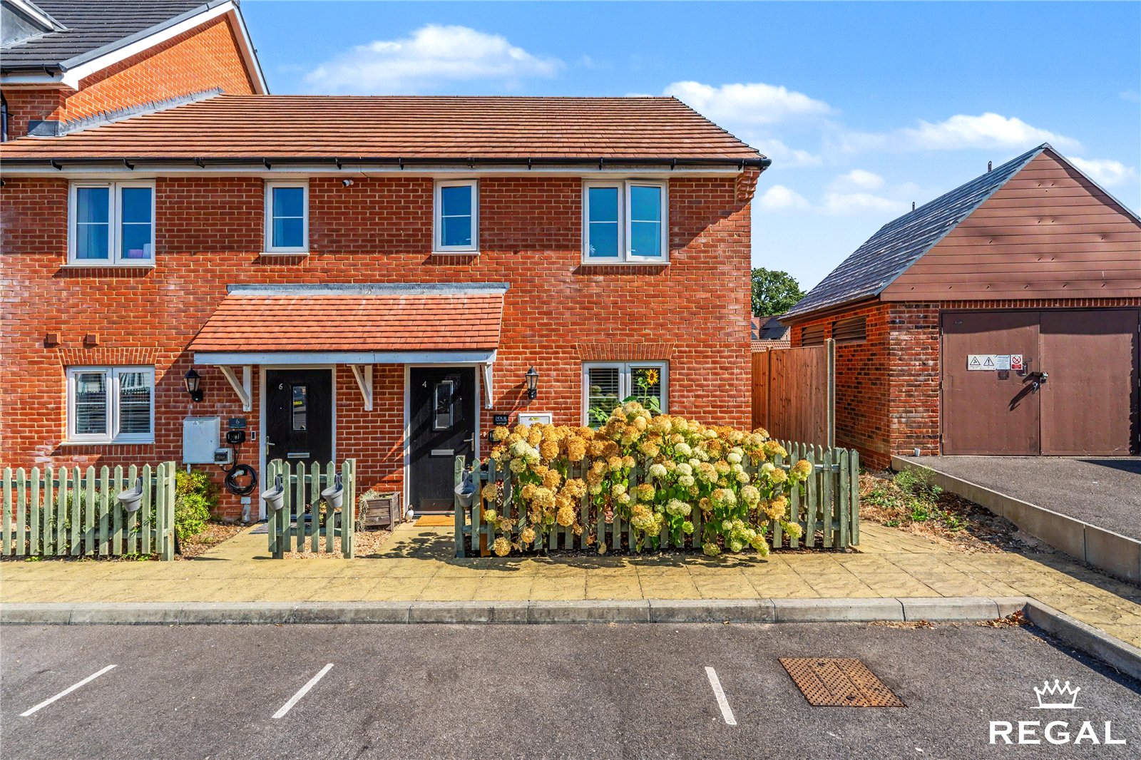 RLE260221_24.jpg Chiltern Crescent, Fair Oak, SO50 7GJ