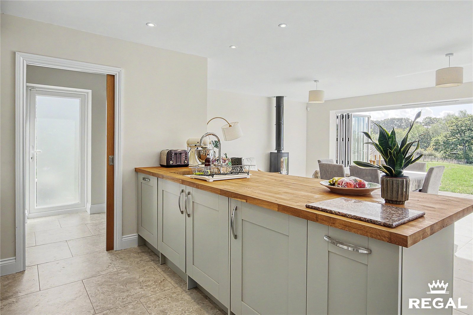 Picture No. 26 Barrow View Farm Cottage, Broad Oak, Sturminster Newton, DT10 2HG