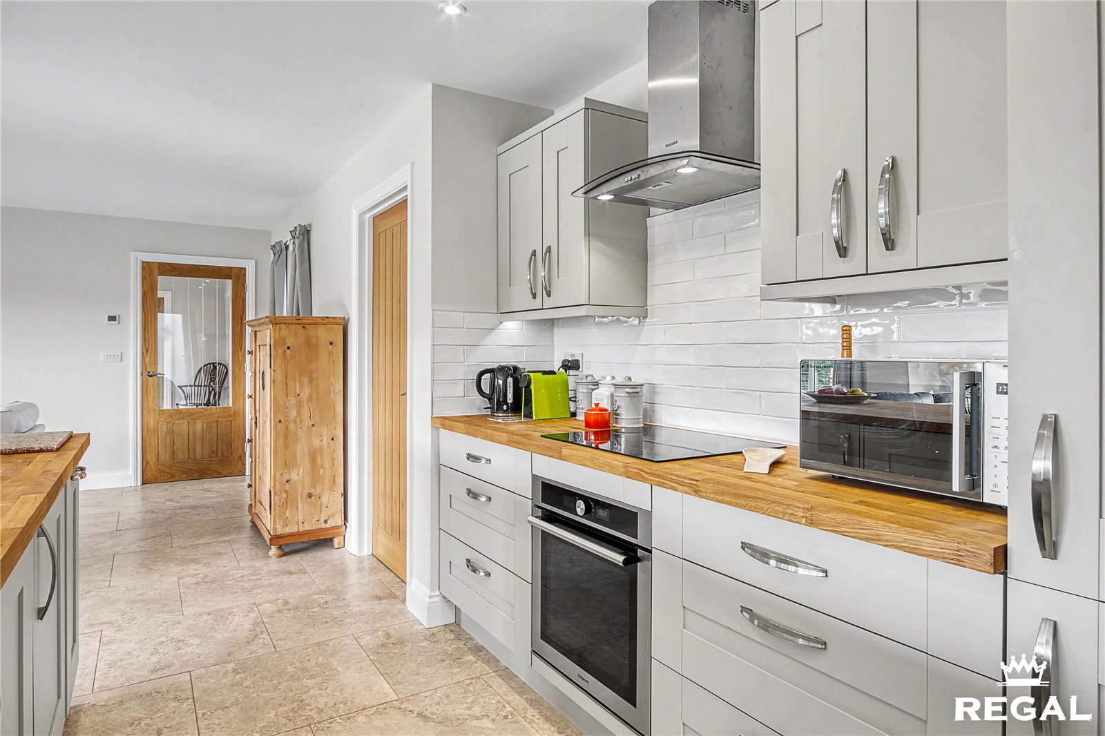 Picture No. 28 Barrow View Farm Cottage, Broad Oak, Sturminster Newton, DT10 2HG