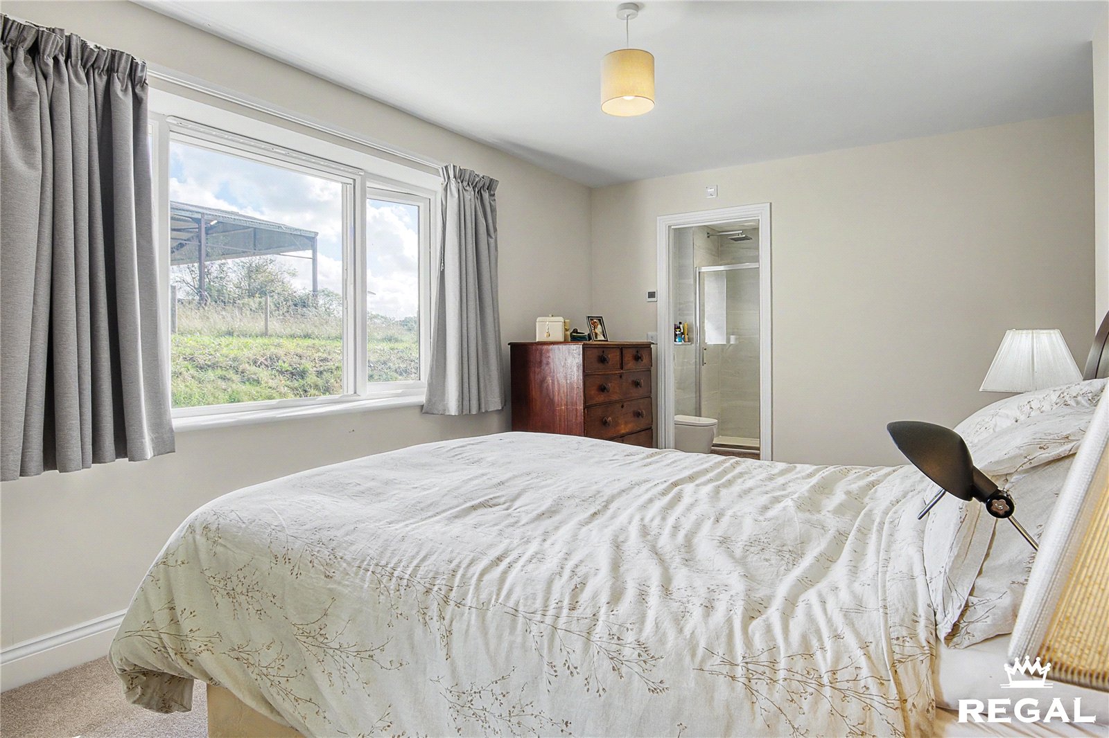 Picture No. 34 Barrow View Farm Cottage, Broad Oak, Sturminster Newton, DT10 2HG